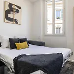 Elegant 2 - Bedroom Flat In Cannes